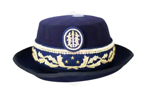 TRICORNE FIN FEMME GÉNÉRAL 3 ÉTOILES